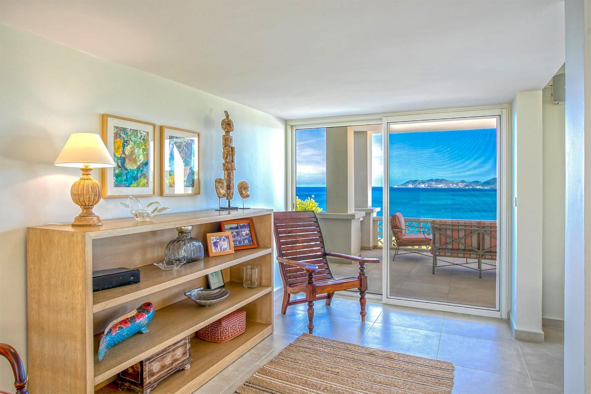 Pool villa St Martin - Living room with sea view